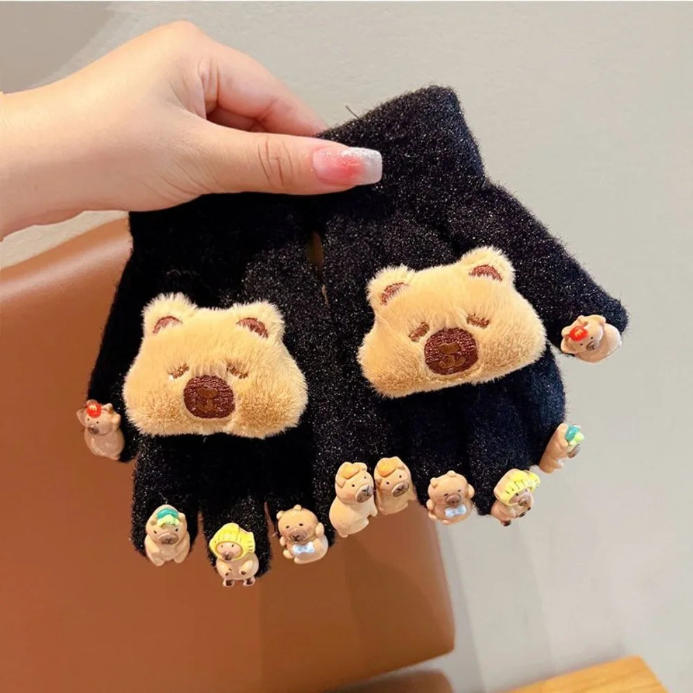 Cozy Capybara Kids Gloves